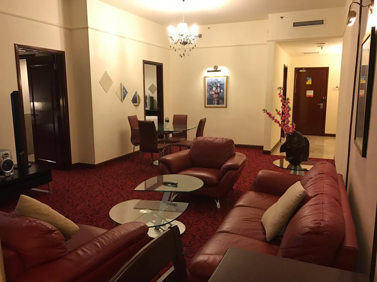 Appartement Times Square Kuala Lumpur By Luna Extérieur photo